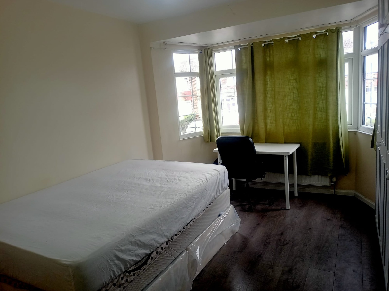 Single Room to Rent in Colindale NW9 – £780 PCM